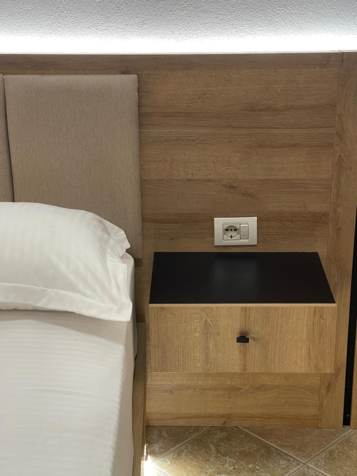 Hotel Riti Široka Kültér fotó